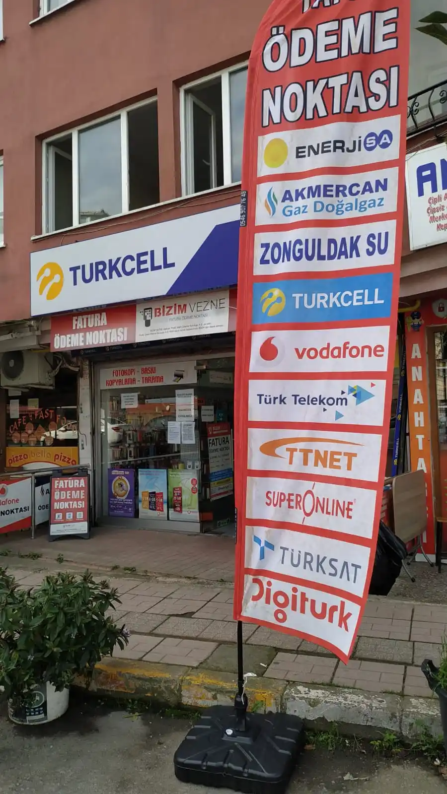 cep-telefonu-yelken-bayragi-18