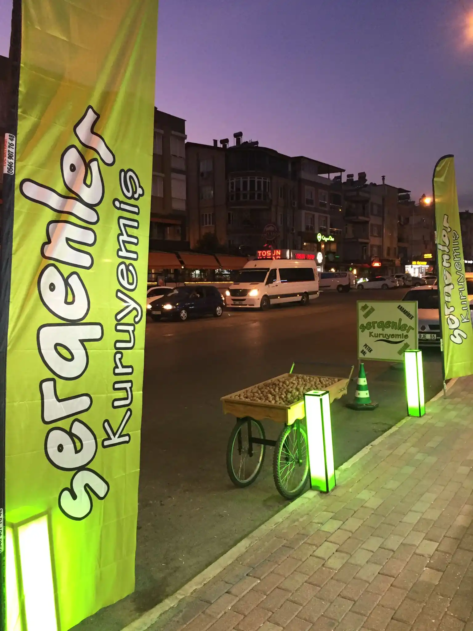 kuruyemisci-yelken-bayragi-12